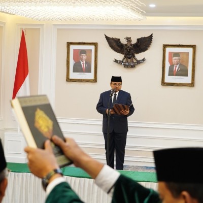 Menag Lantik Direktur Bina KUA dan Keluarga Sakinah dan Kepala Biro UIN